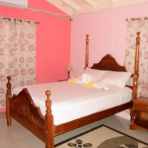 Josan's Haven Ocho Rios